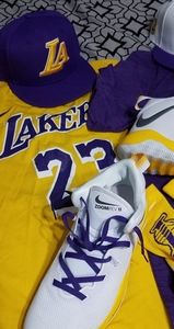 Nike Zoom Lakers yellow new w/o box size 11